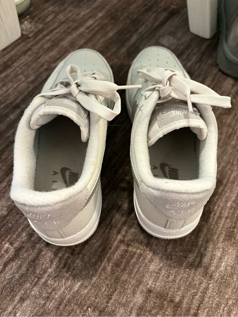 Nike low top